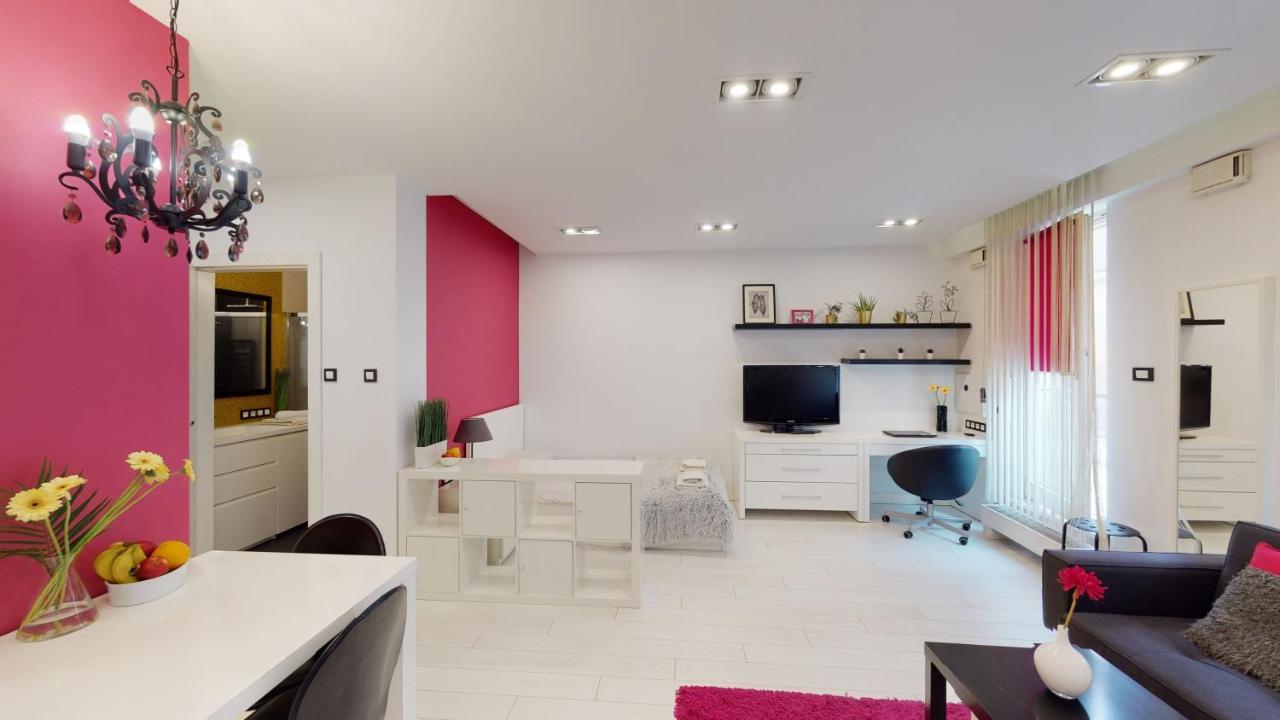 Pink Apartment Rydygiera 2A Tectum Apartments 브로츠와프 외부 사진
